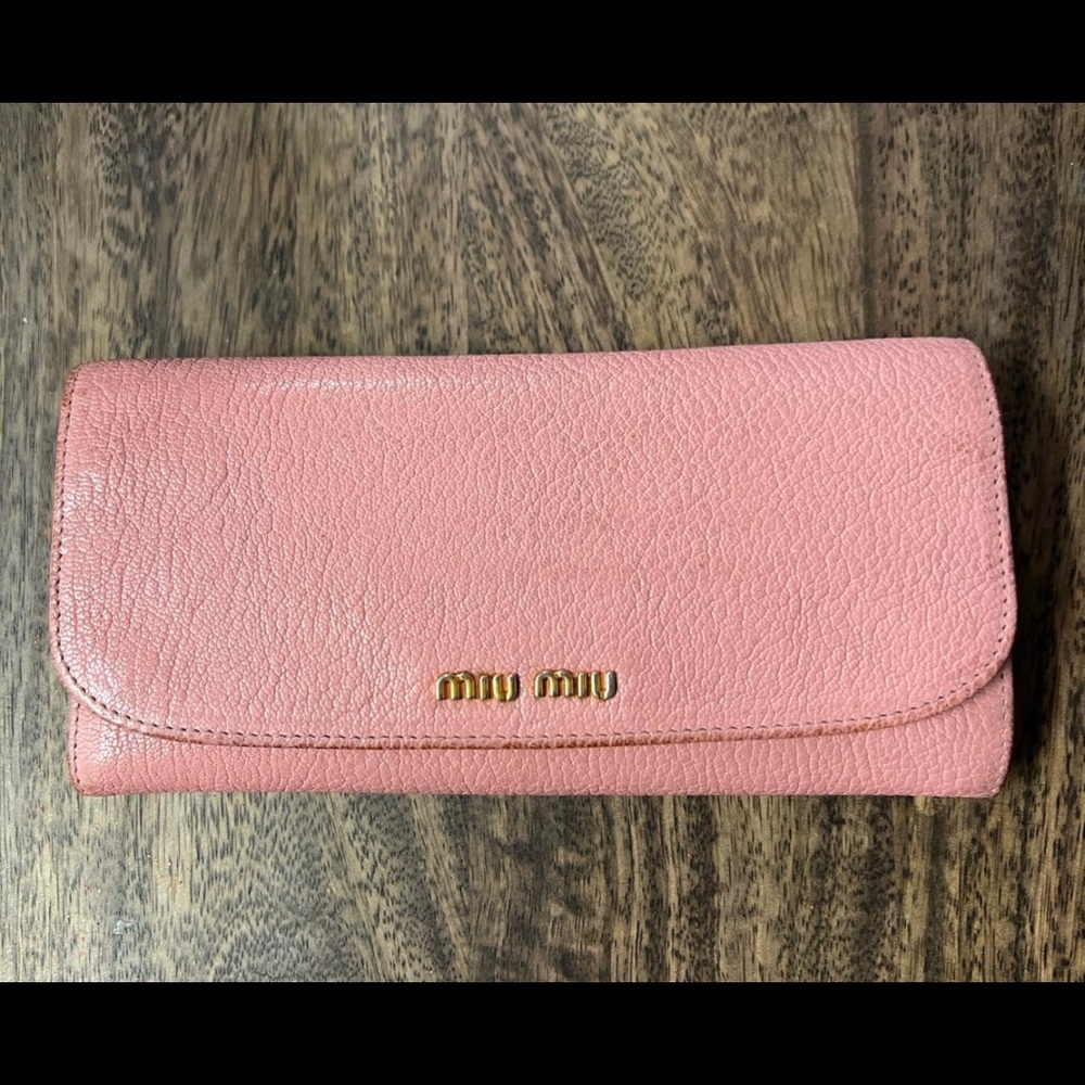 Miu Miu pink wallet